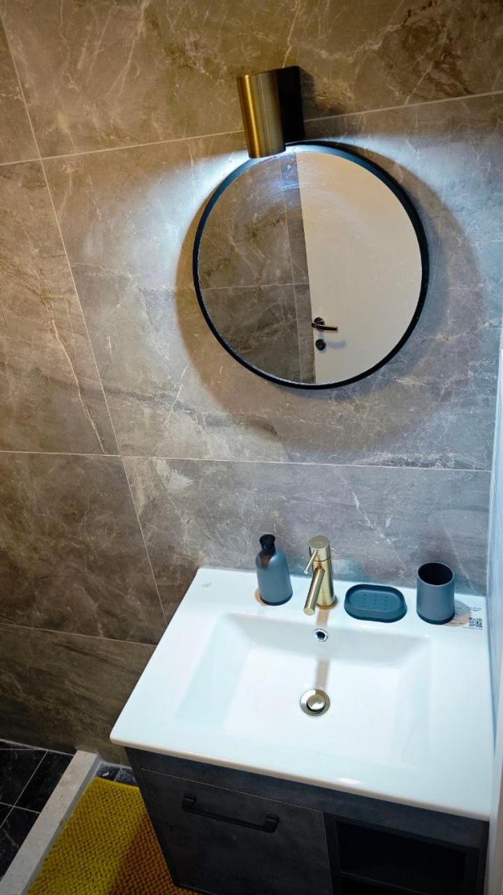 Apartmani Radovic Bijela Esterno foto